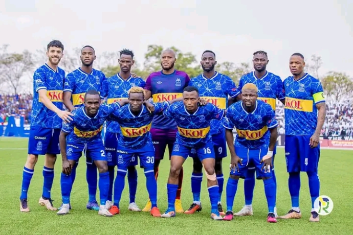 Abakinnyi 11 Rayon Sports ishobora gukoresha uyu munsi barimo abo benshi bari barakuyeho amaso.