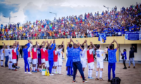 Abafana b’ikipe ya Rayon Sports bakomeje gushima umukinnyi usigaye ahetse ikipe yabo ku bitugu.