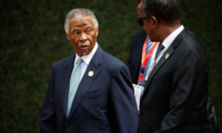 Thabo Mbeki wahoze ari Perezida wa Afurika y’Epfo, yatangaje ko intwaro zidashobora gukemura amakimbirane amaze igihe hagati y’u Rwanda na congo