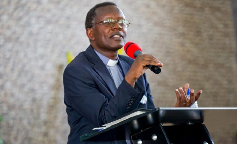 Rev Pasiteri Dr Antoine Rutayisire yanyomoje abavuze ko yakoze impanuka