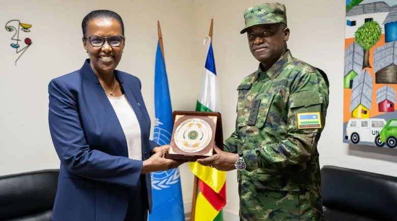 Umunyarwanda uhagarariye Loni muri Centrafrique yakiriye  Maj Gen Nyakarundi