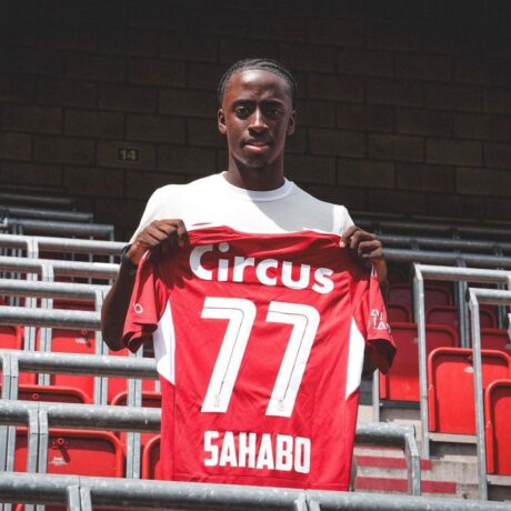 Hakim Sahabo ashobora gutandukana na Standard de Liège