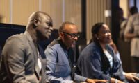 Perezida Kagame yaganiriye n’abayobozi ba Basketball muri Afurika