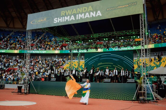 Ibihumbi by’abanyarwanda bitabiriye Igiterane ‘Rwanda Shima Imana’