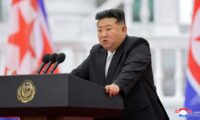 Kim Jong Un yatangaje ko yongereye umubare w’intwaro kirimbuzi