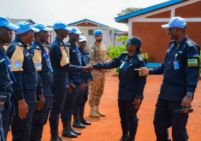 Umuyobozi Mukuru Wungirije wa Polisi y’u Rwanda yasuye Abapolisi bari mu butumwa bw’amahoro muri Centrafrique